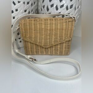 FOREVER 21 WOMEN'S WICKER BAG NWOT